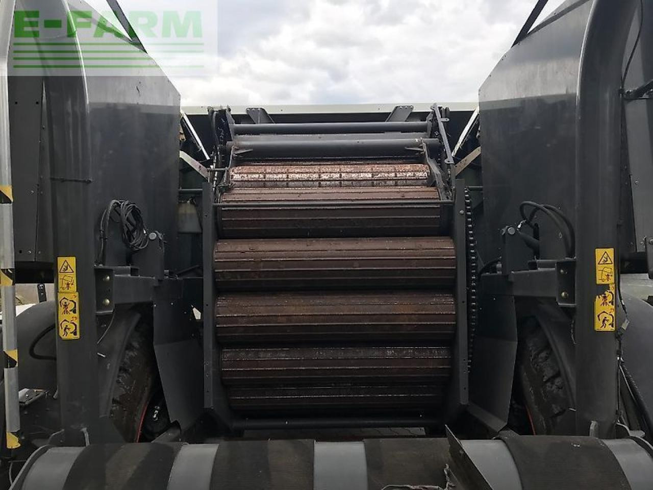 CLAAS rollant uniwrap 455 - Пресс-подборщик тюковый: фото 5 CLAAS rollant uniwrap 455 - Пресс-подборщик тюковый: фото 5