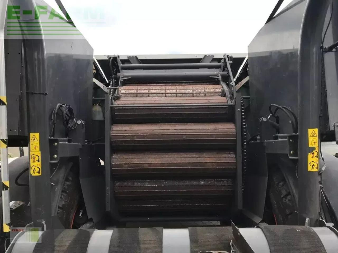 CLAAS rollant uniwrap 455(roto cut 25 messer) - Пресс-подборщик тюковый: фото 4 CLAAS rollant uniwrap 455(roto cut 25 messer) - Пресс-подборщик тюковый: фото 4