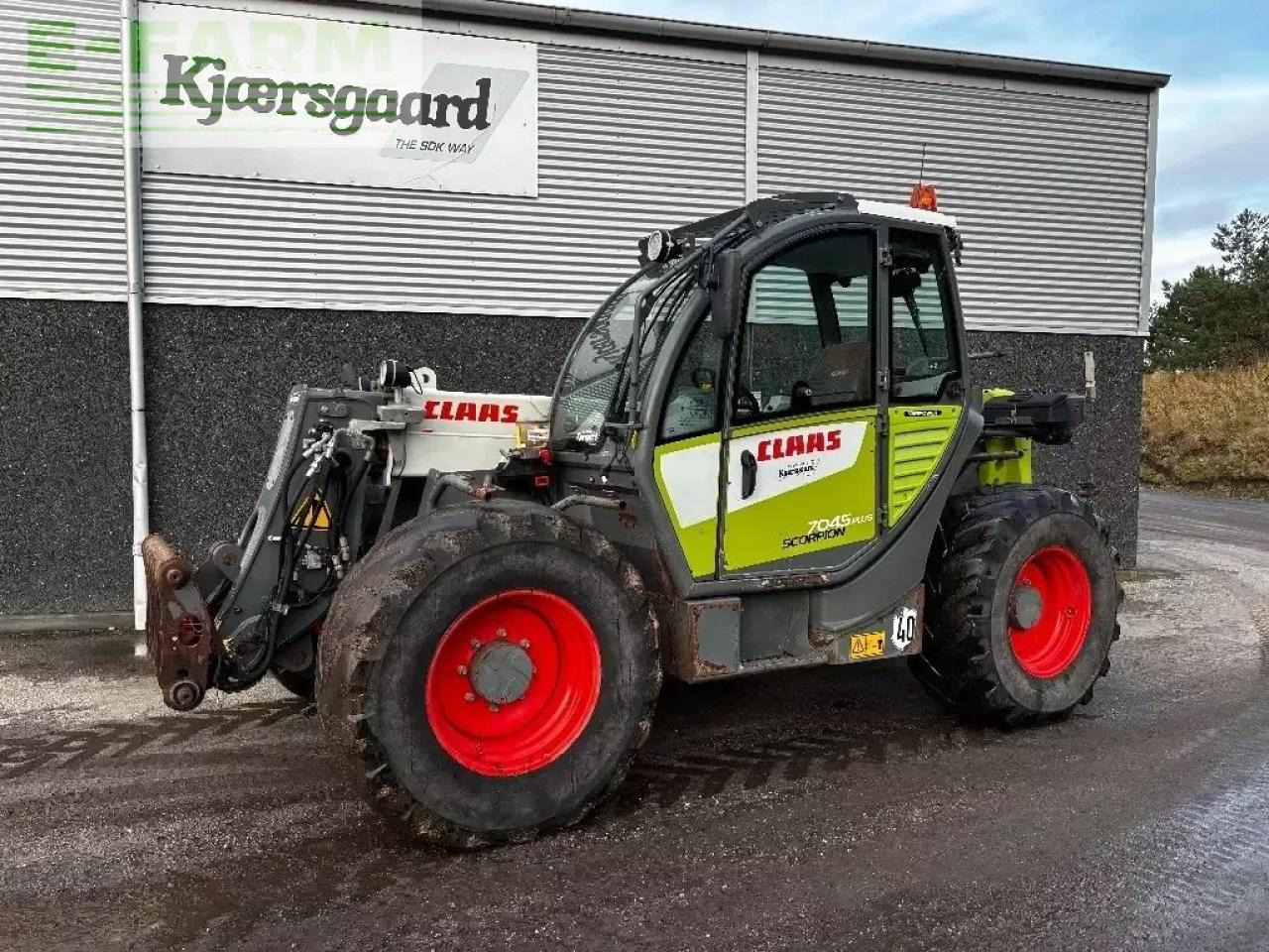 CLAAS scorpion 7045 plus - Телескопический погрузчик: фото 1 CLAAS scorpion 7045 plus - Телескопический погрузчик: фото 1