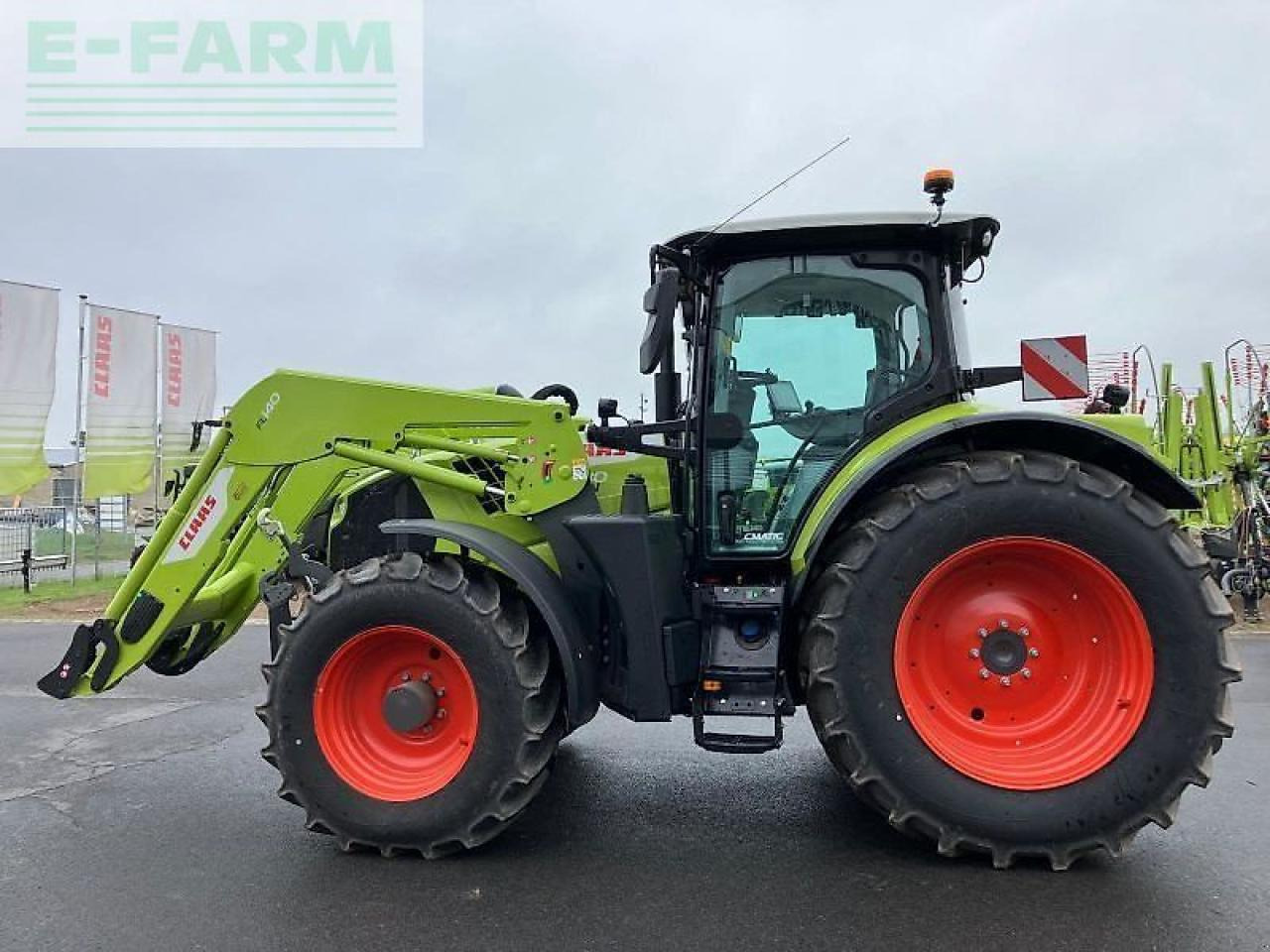 CLAAS traktor arion 630 cm cebis CEBIS - Трактор: фото 3 CLAAS traktor arion 630 cm cebis CEBIS - Трактор: фото 3