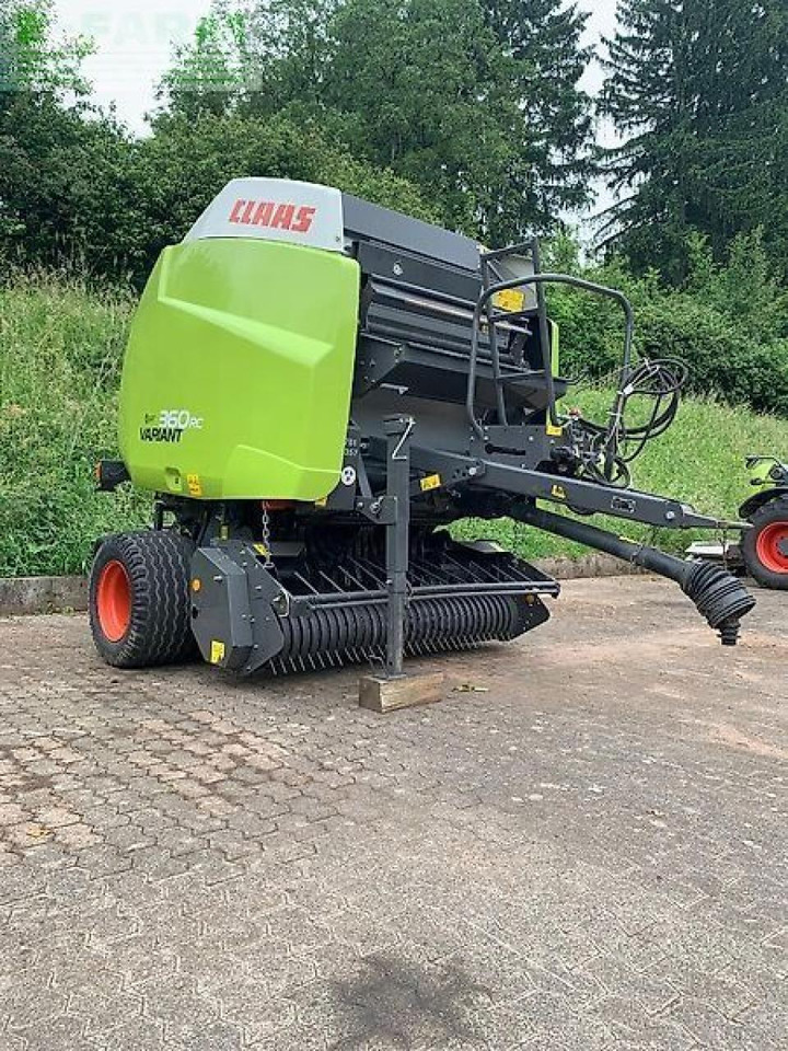 CLAAS variant 360 rc - Пресс-подборщик тюковый: фото 4 CLAAS variant 360 rc - Пресс-подборщик тюковый: фото 4