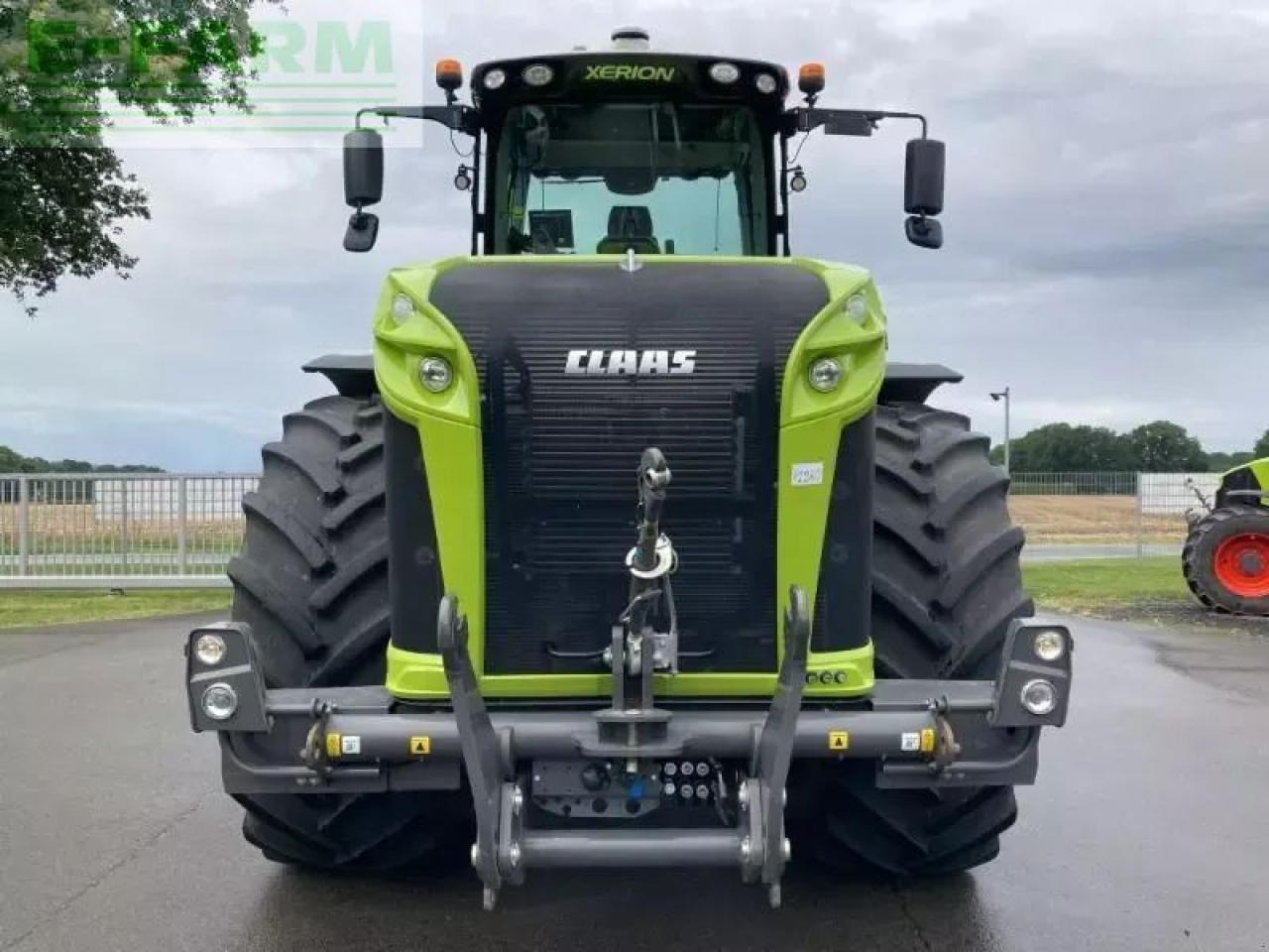 CLAAS xerion 5000 trac vc TRAC VC - Трактор: фото 3 CLAAS xerion 5000 trac vc TRAC VC - Трактор: фото 3