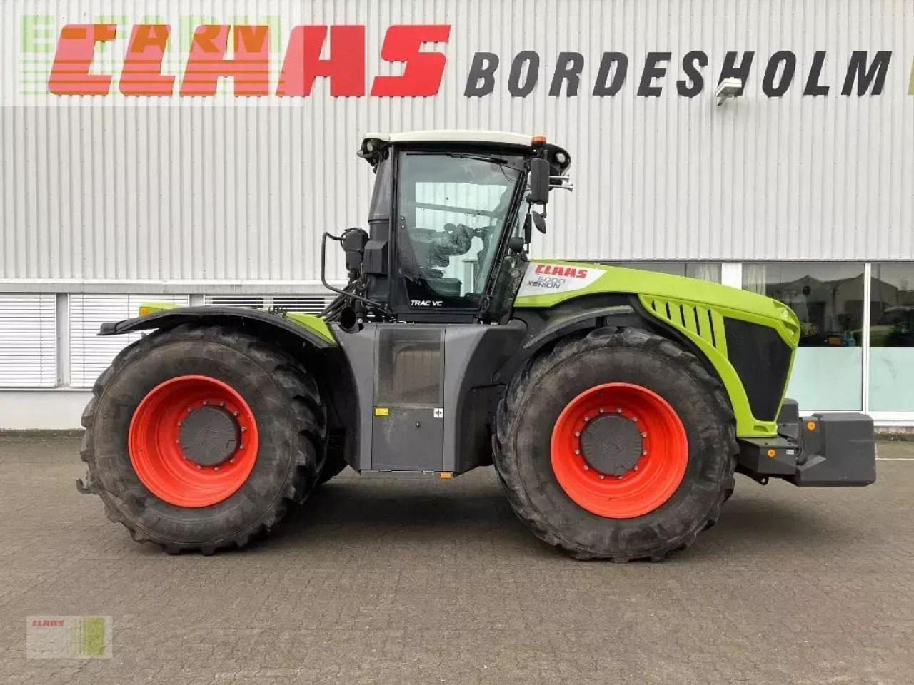 CLAAS xerion 5000 trac vc TRAC VC - Трактор: фото 2 CLAAS xerion 5000 trac vc TRAC VC - Трактор: фото 2