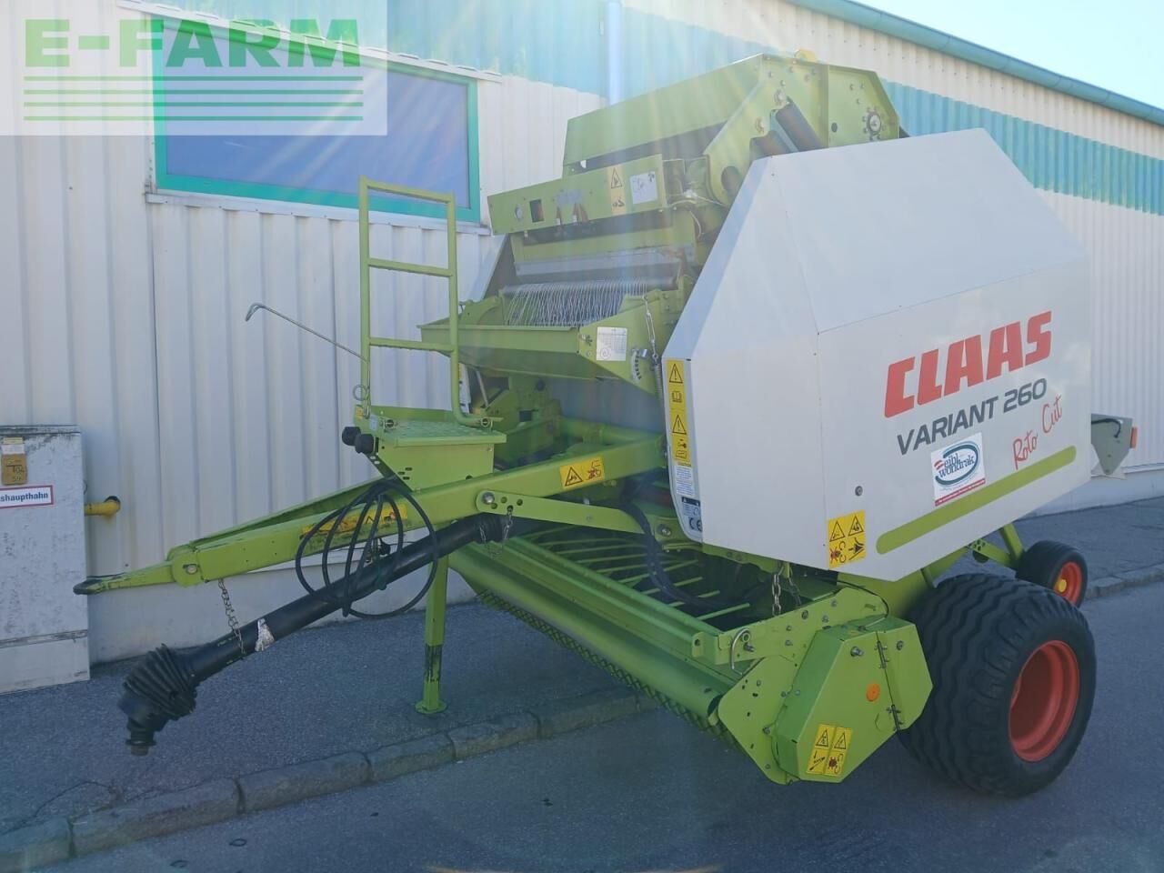 CLAAS - Пресс-подборщик тюковый: фото 1 CLAAS - Пресс-подборщик тюковый: фото 1