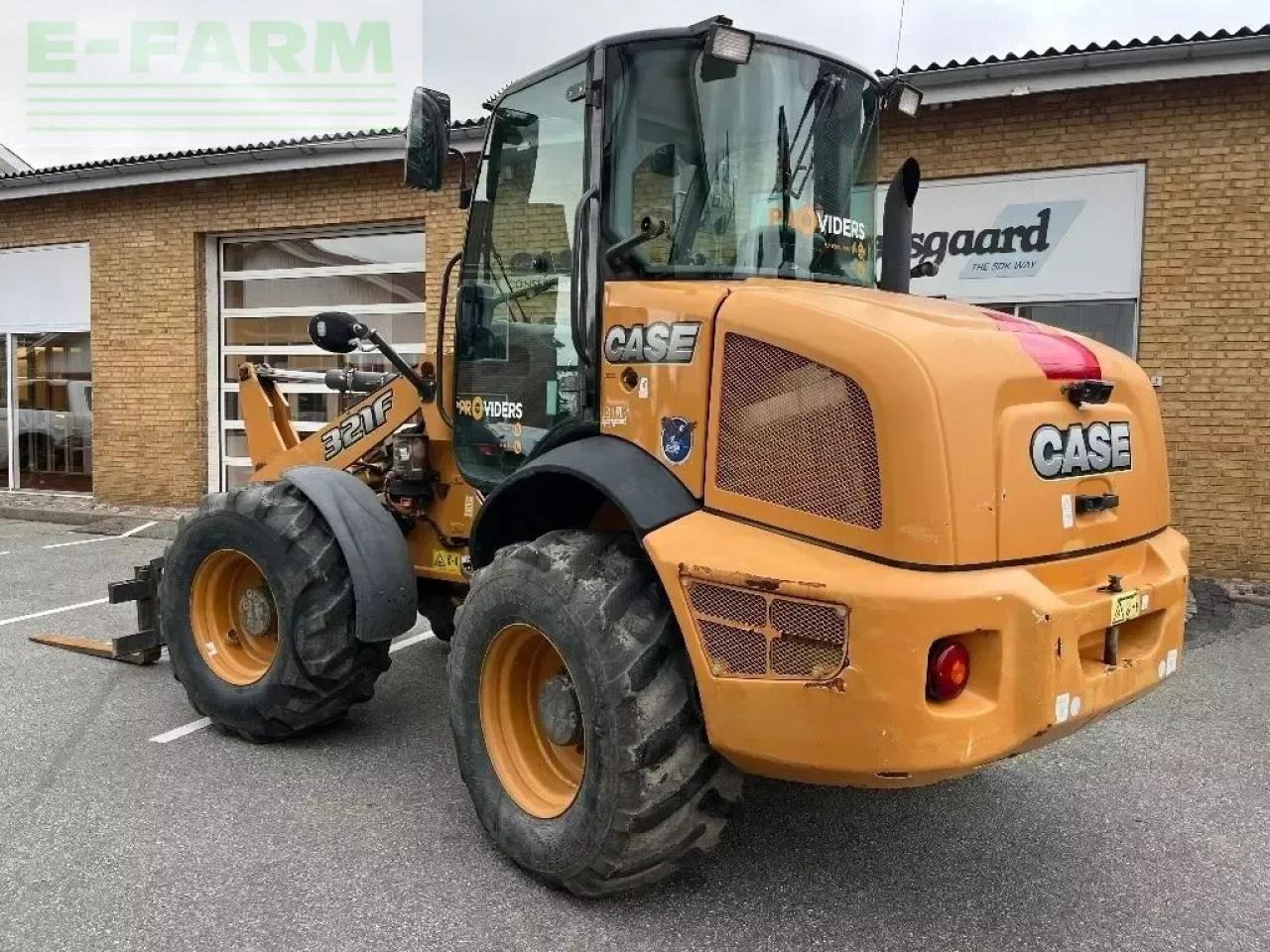 Case-IH 321 f - Мини-экскаватор: фото 3 Case-IH 321 f - Мини-экскаватор: фото 3