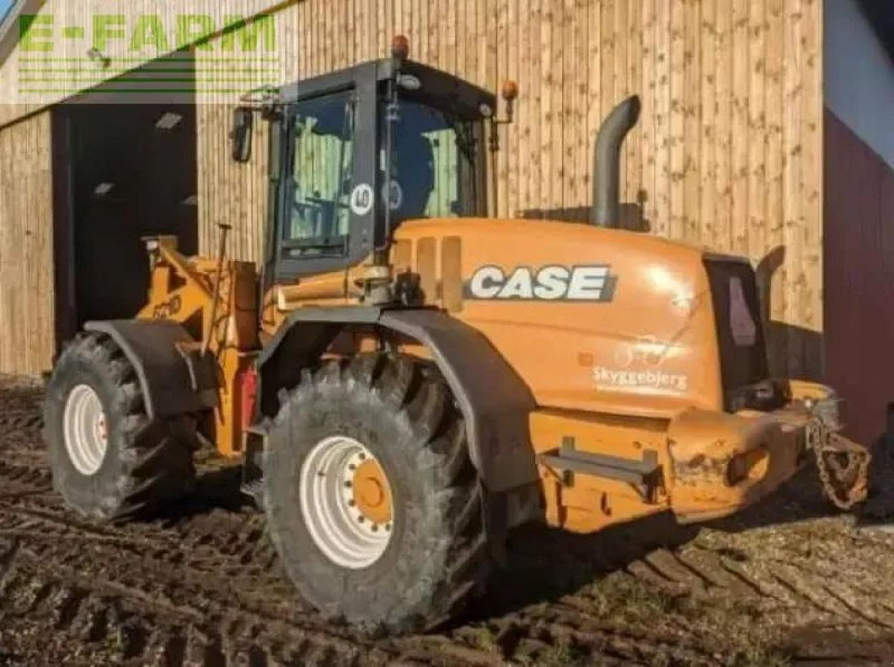 Case-IH 621d - Мини-экскаватор: фото 3 Case-IH 621d - Мини-экскаватор: фото 3