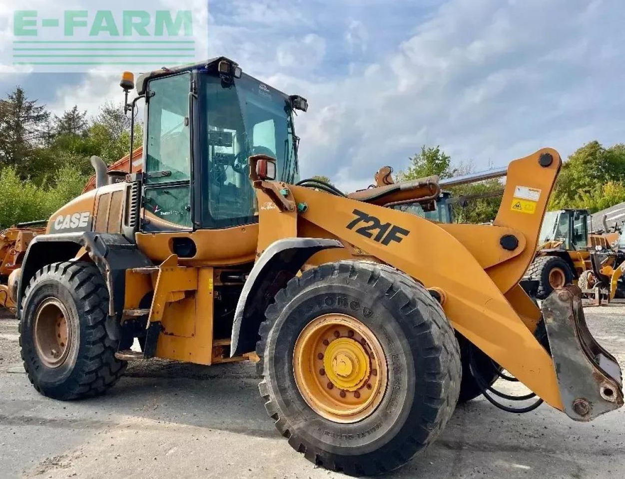 Case-IH 721f - Мини-экскаватор: фото 1 Case-IH 721f - Мини-экскаватор: фото 1