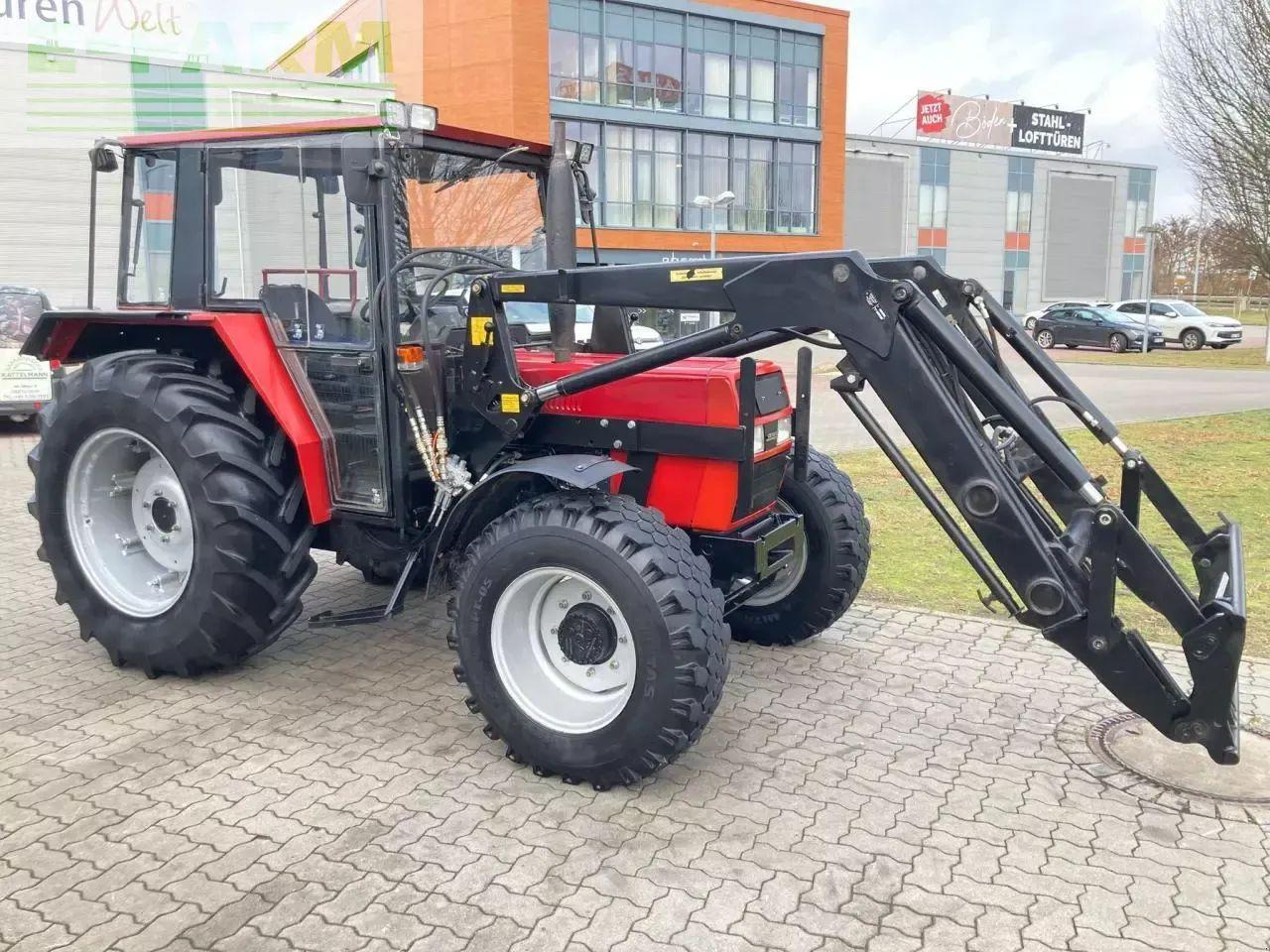 Case-IH 740as - Трактор: фото 3 Case-IH 740as - Трактор: фото 3