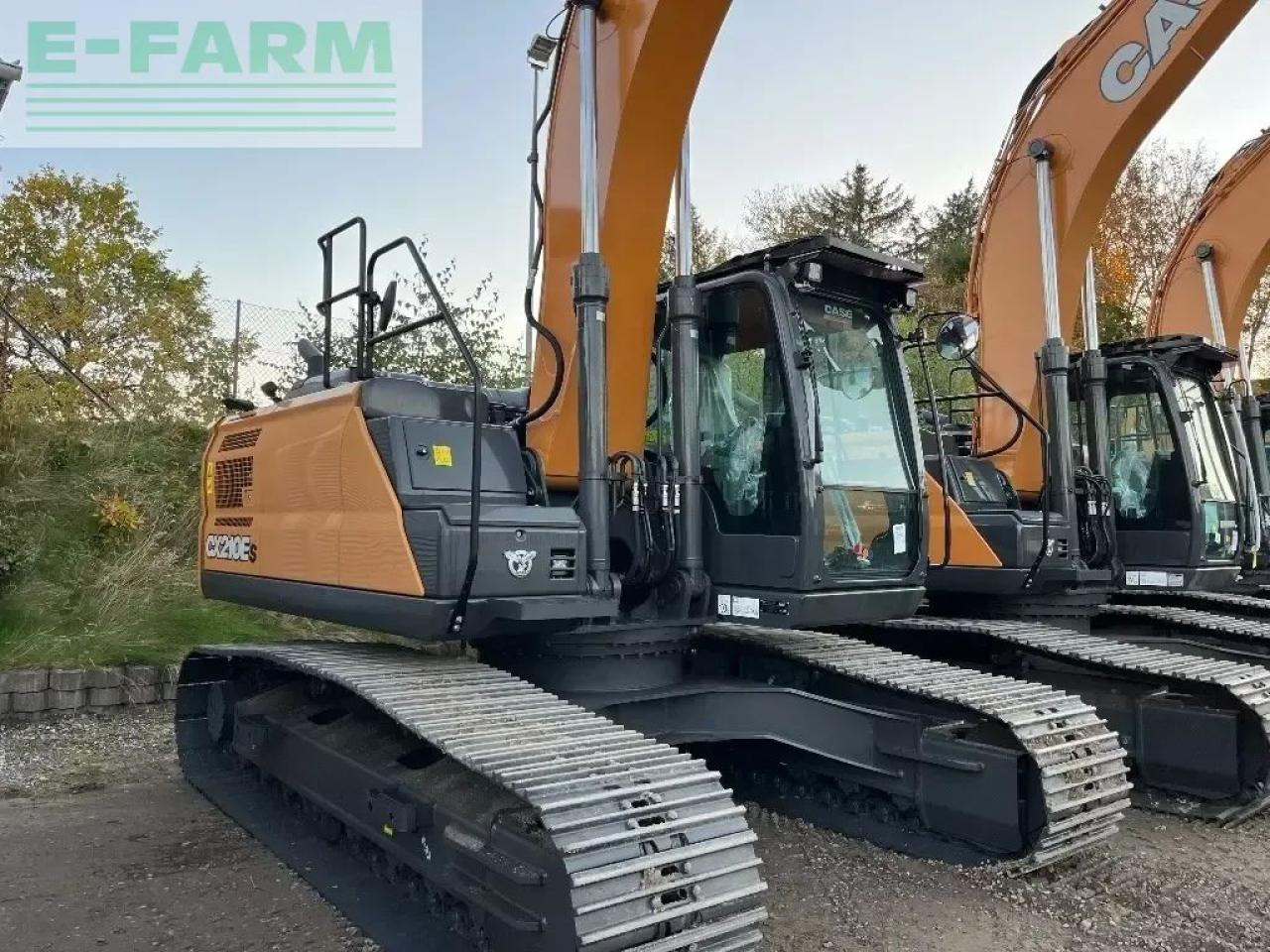 Case-IH cx210 e - Гусеничный экскаватор: фото 1 Case-IH cx210 e - Гусеничный экскаватор: фото 1