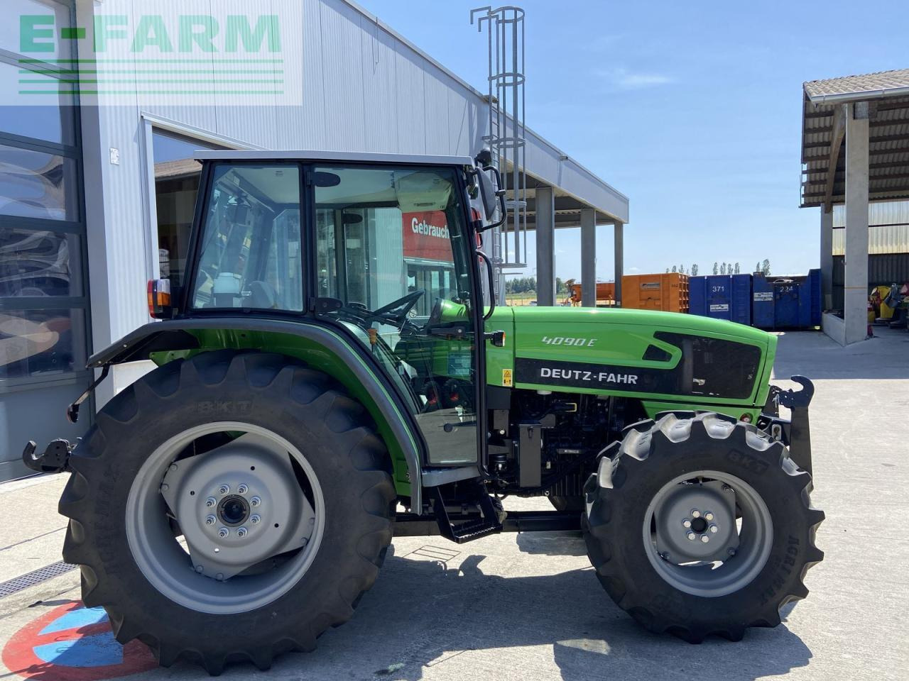 Трактор Deutz-Fahr 4090 e (stage v): фото 6