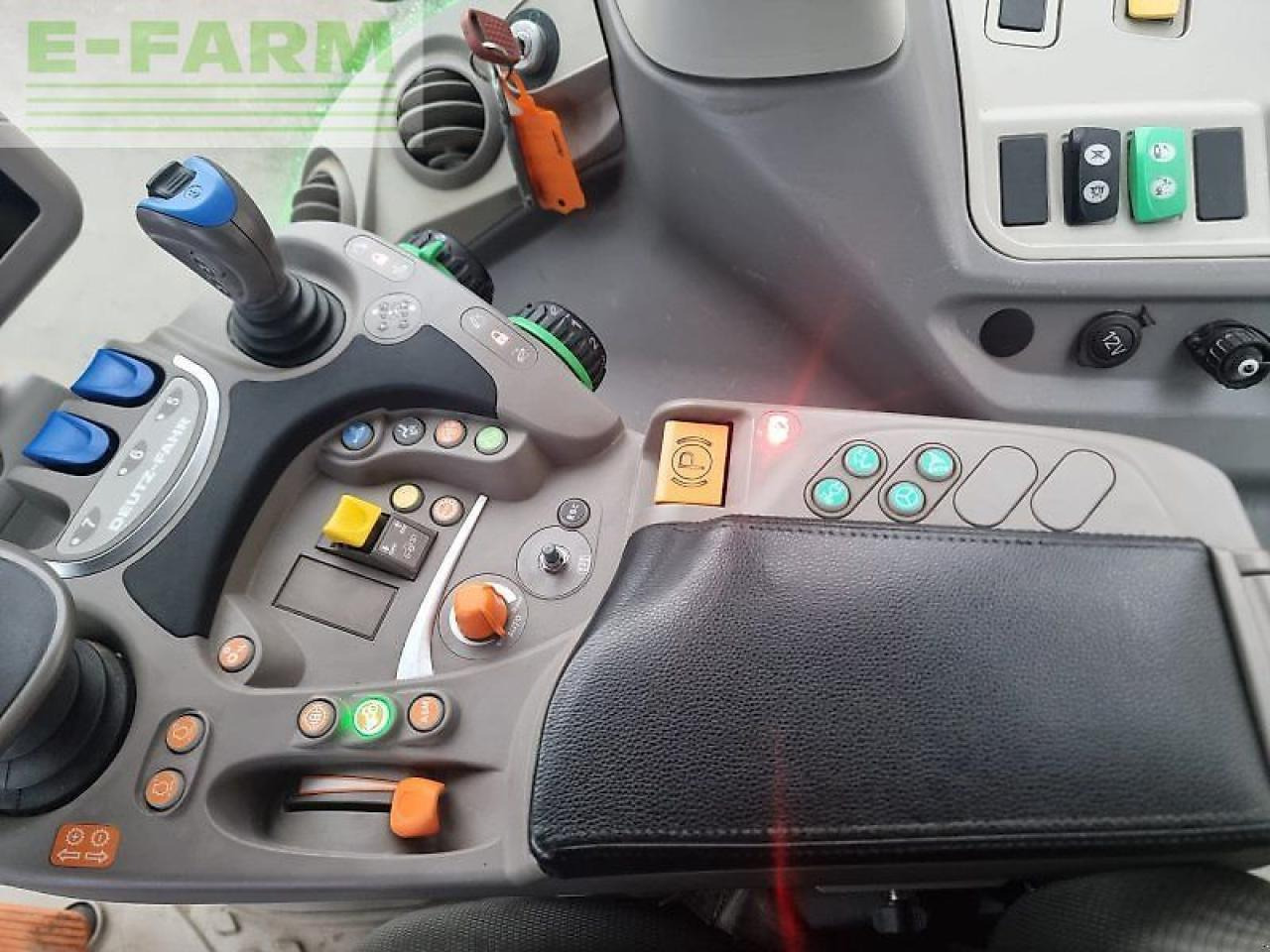 Трактор Deutz-Fahr agrotron 7250 ttv: фото 12