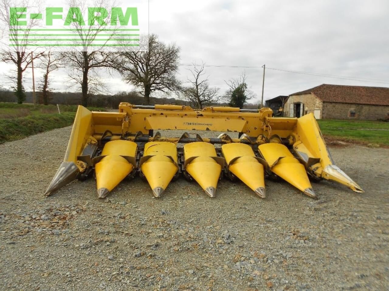 Fantini 6 rangs - Оборудование для кормоуборочного комбайна: фото 1 Fantini 6 rangs - Оборудование для кормоуборочного комбайна: фото 1