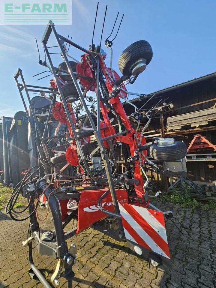 Fella sanos 11010 dn - Сеноворошилка: фото 1 Fella sanos 11010 dn - Сеноворошилка: фото 1