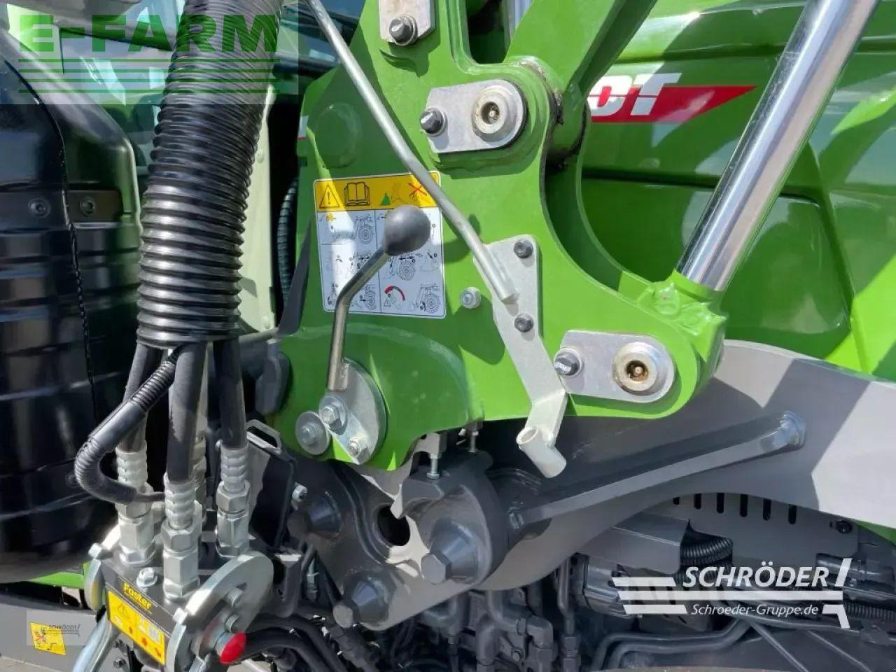 Fendt 211 s vario gen3 profi plus - Трактор: фото 3 Fendt 211 s vario gen3 profi plus - Трактор: фото 3
