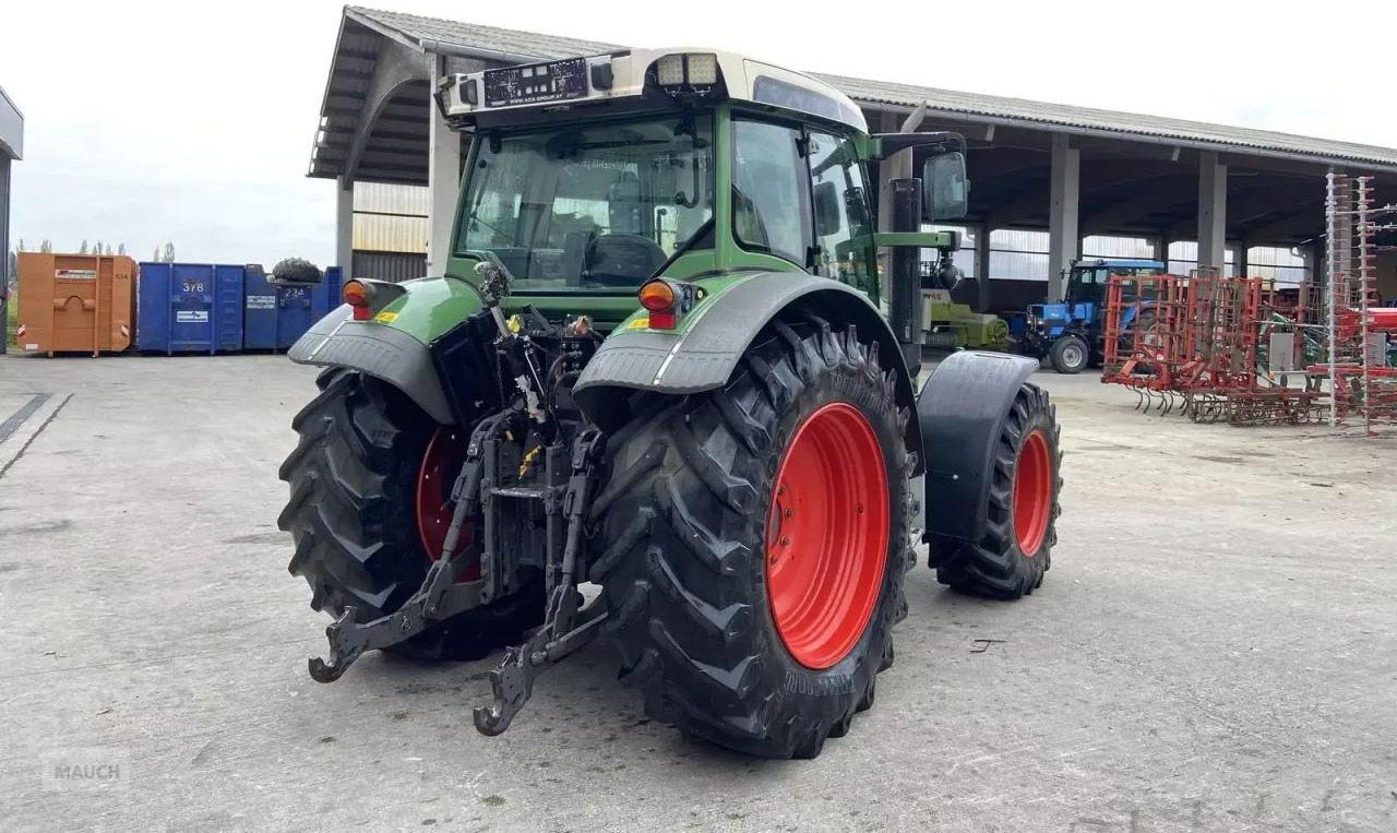 Fendt 211 vario (gen1) - Трактор: фото 5 Fendt 211 vario (gen1) - Трактор: фото 5
