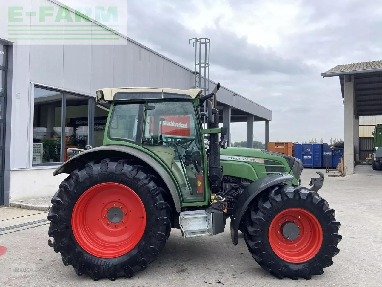 Fendt 211 vario (gen1) - Трактор: фото 4 Fendt 211 vario (gen1) - Трактор: фото 4