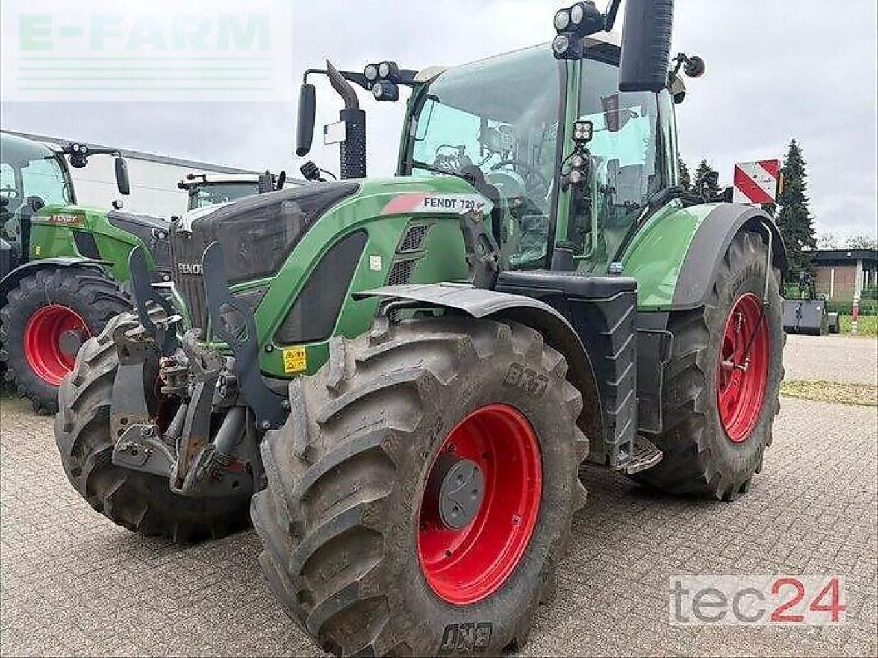 Fendt 720 s4 - Трактор: фото 1 Fendt 720 s4 - Трактор: фото 1