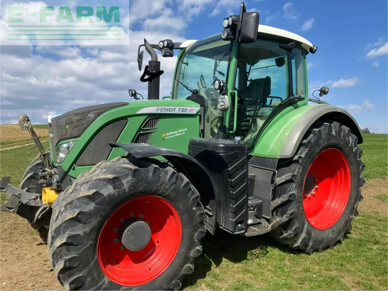 Fendt 720 scr profi plus (724) - Трактор: фото 1 Fendt 720 scr profi plus (724) - Трактор: фото 1