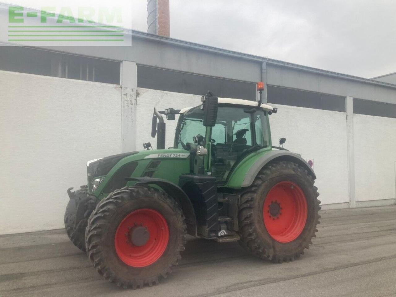 Fendt 724 profi plus - Трактор: фото 2 Fendt 724 profi plus - Трактор: фото 2