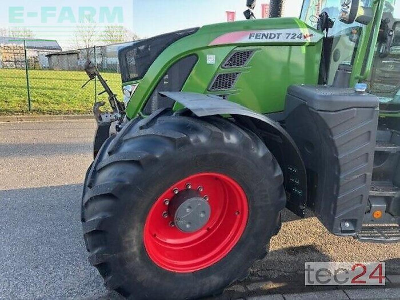 Fendt 724 s4 profi plus - Трактор: фото 5 Fendt 724 s4 profi plus - Трактор: фото 5