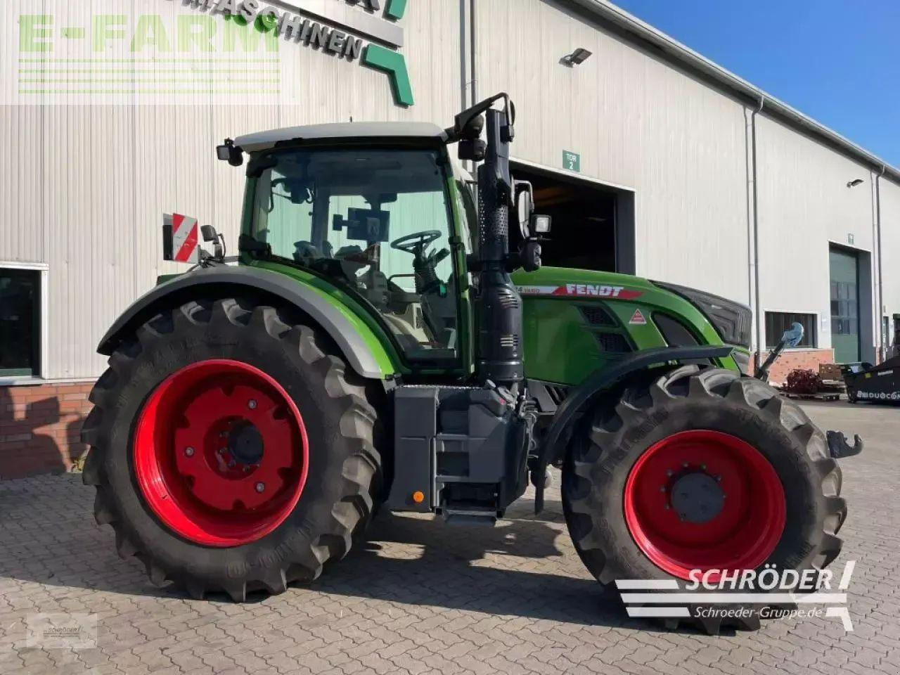 Fendt 724 vario gen6 power plus PowerPlus - Трактор: фото 3 Fendt 724 vario gen6 power plus PowerPlus - Трактор: фото 3