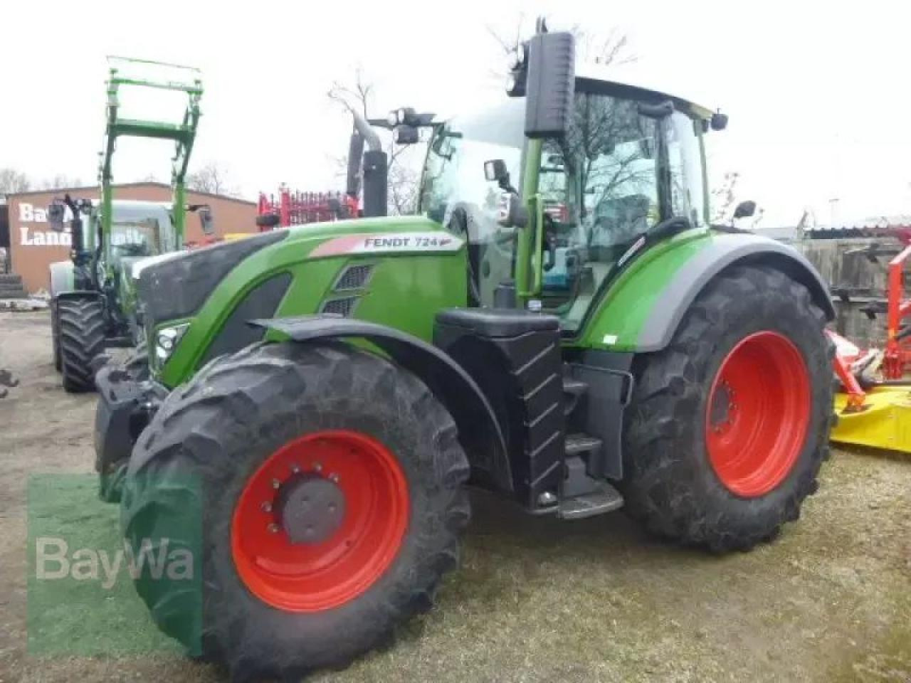 Fendt 724 vario s4 profi plus - Трактор: фото 1 Fendt 724 vario s4 profi plus - Трактор: фото 1