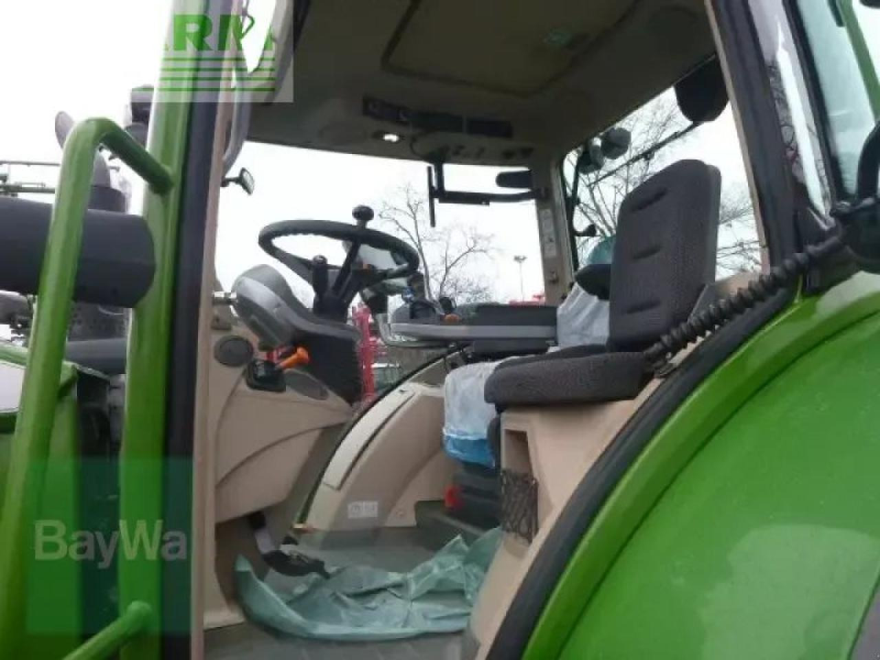 Fendt 724 vario s4 profi plus - Трактор: фото 5 Fendt 724 vario s4 profi plus - Трактор: фото 5