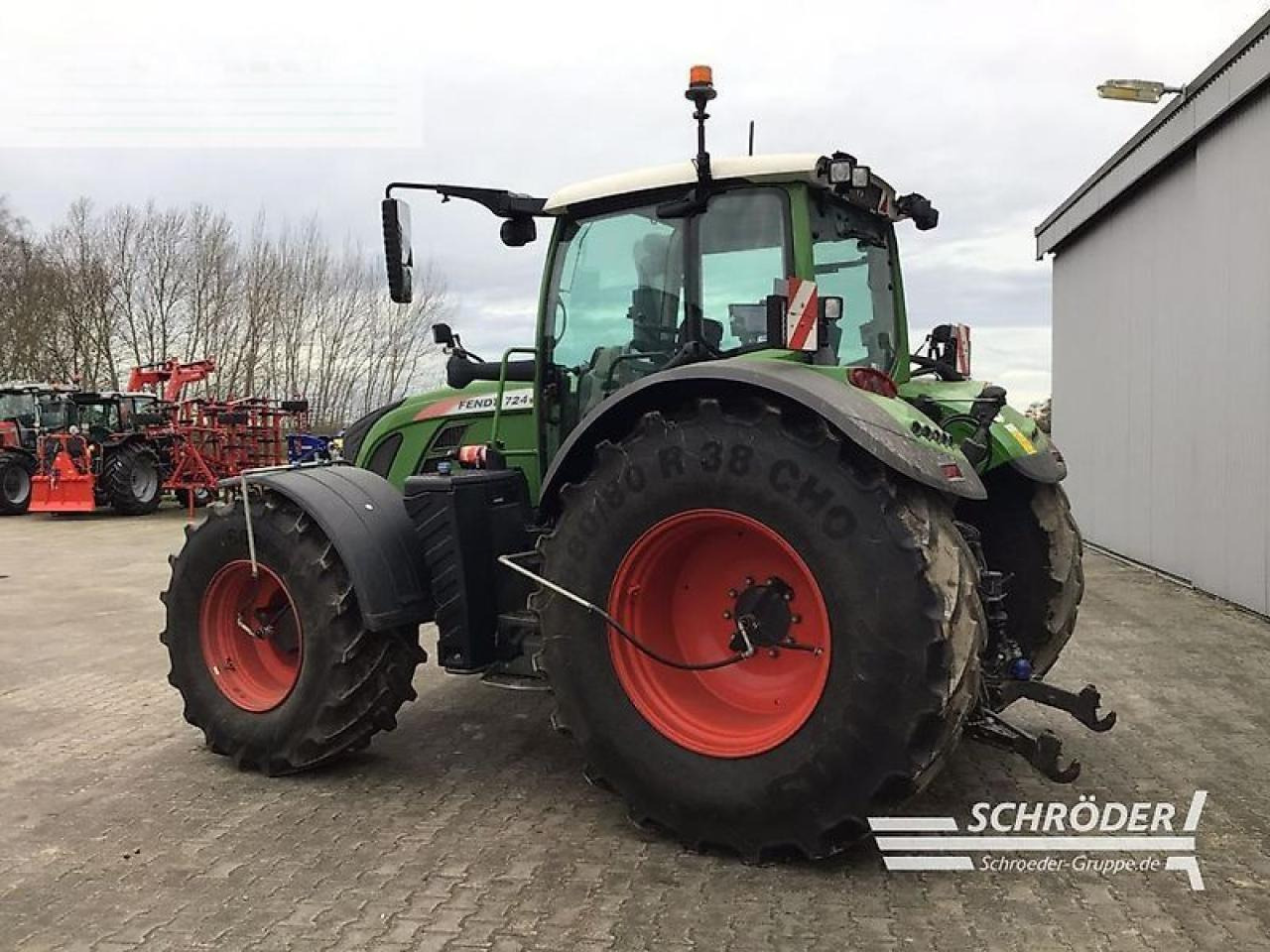 Трактор Fendt 724 vario s4 profi plus ProfiPlus: фото 7