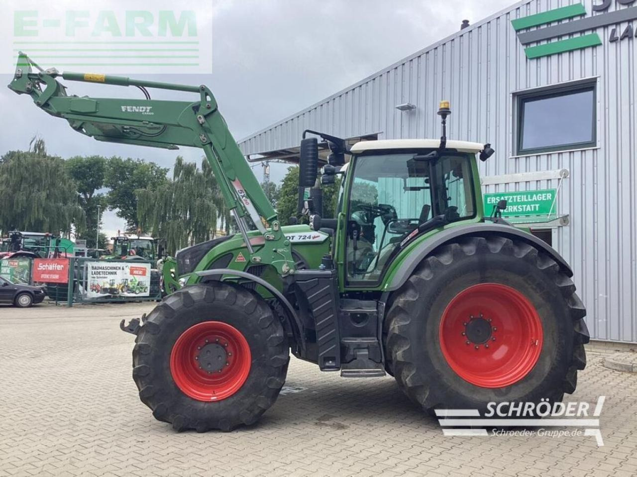 Fendt 724 vario s4 profi plus ProfiPlus - Трактор: фото 2 Fendt 724 vario s4 profi plus ProfiPlus - Трактор: фото 2