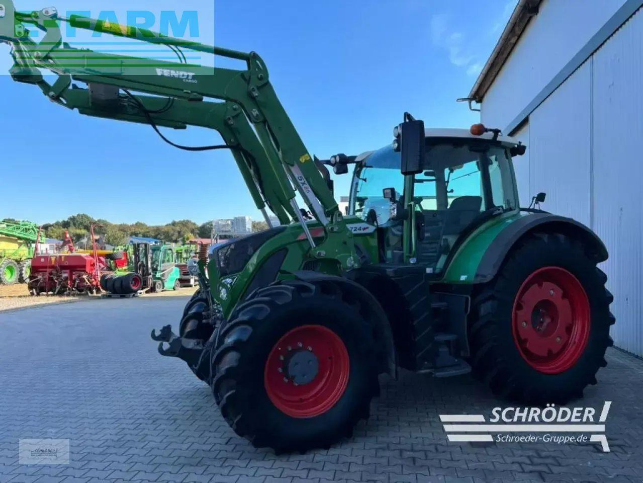 Fendt 724 vario s4 profi plus ProfiPlus - Трактор: фото 4 Fendt 724 vario s4 profi plus ProfiPlus - Трактор: фото 4