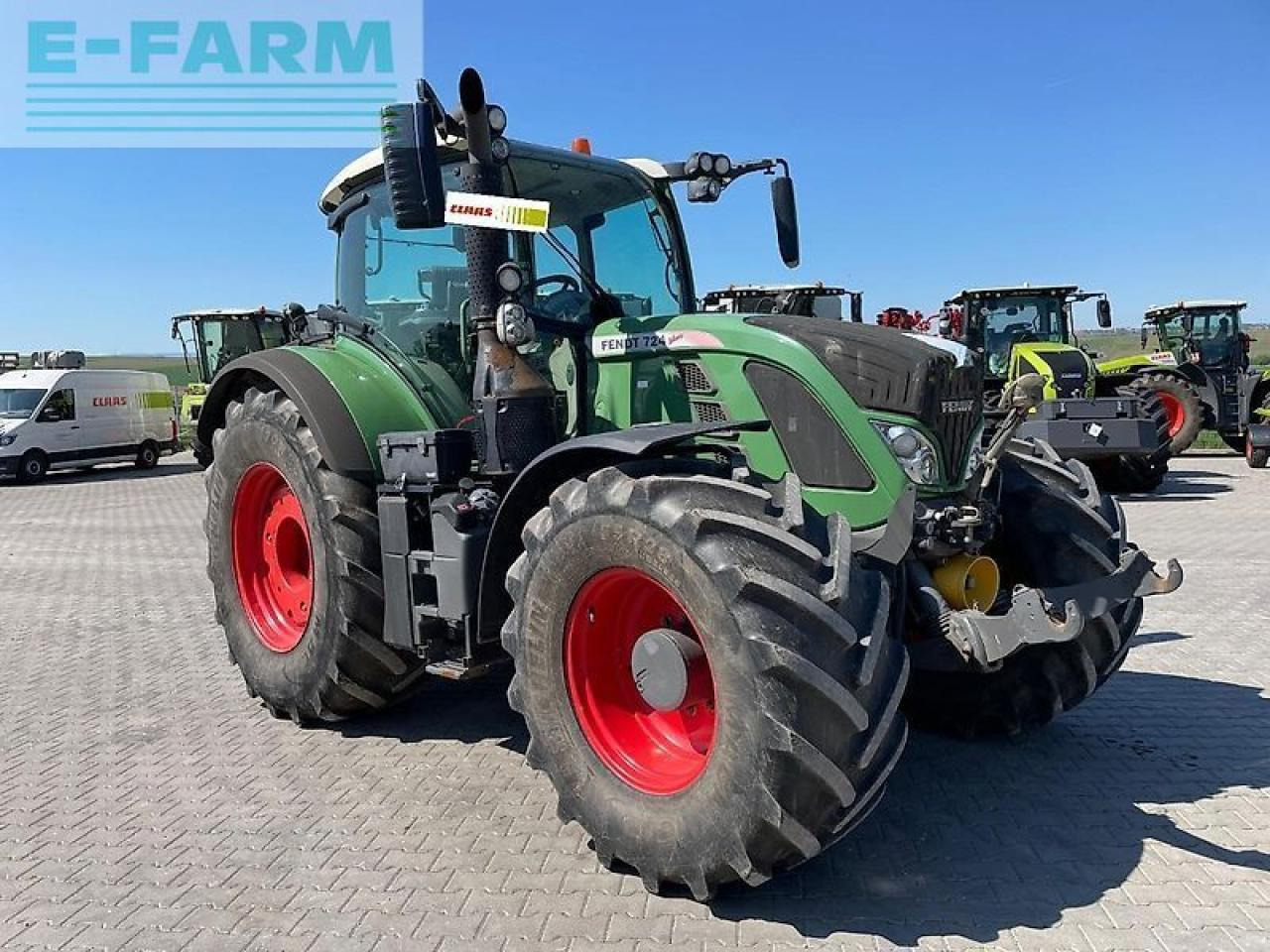 Fendt 724 - Трактор: фото 1 Fendt 724 - Трактор: фото 1