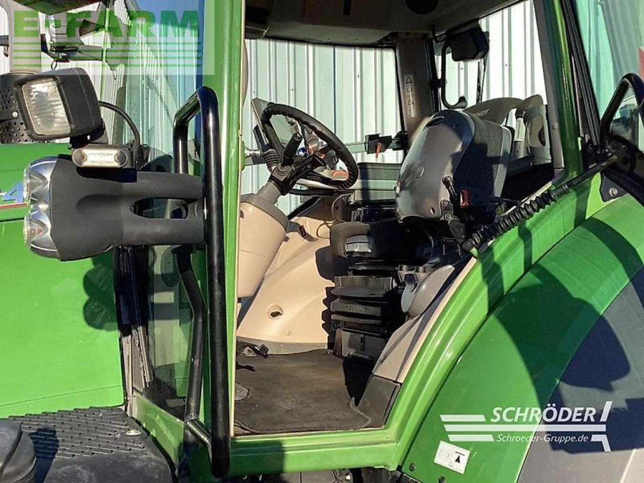 Трактор Fendt 824 vario s4 profi plus ProfiPlus: фото 15