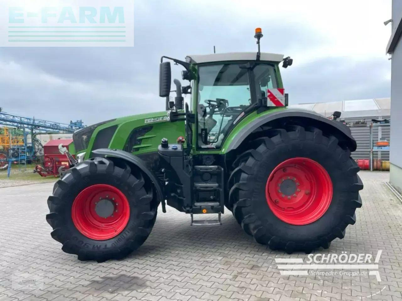 Fendt 828 s4 profi plus - Трактор: фото 4 Fendt 828 s4 profi plus - Трактор: фото 4
