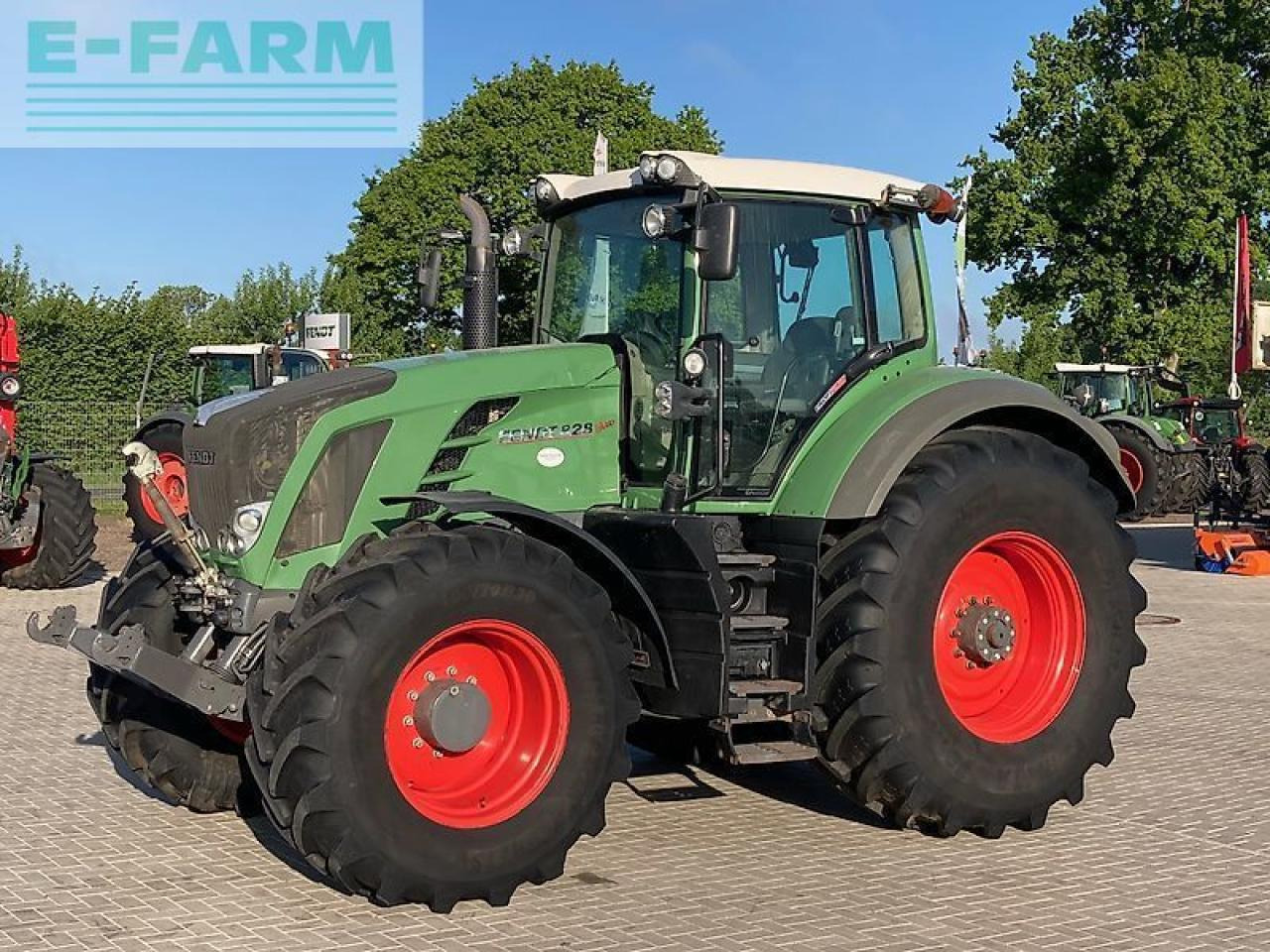 Fendt 828 scr - Трактор: фото 2 Fendt 828 scr - Трактор: фото 2