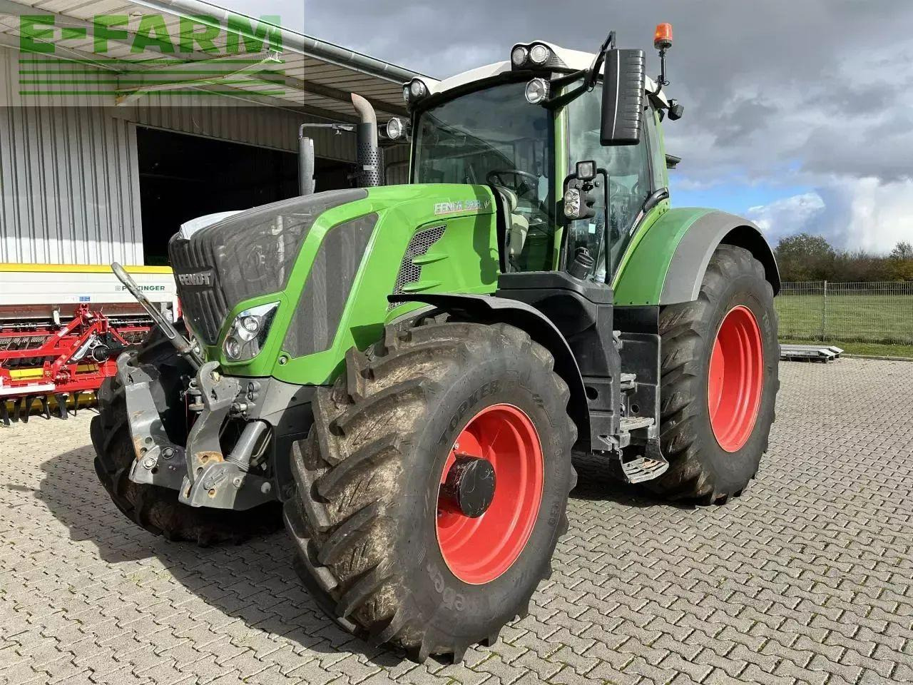Fendt 828 vario / motor neu - Трактор: фото 1 Fendt 828 vario / motor neu - Трактор: фото 1