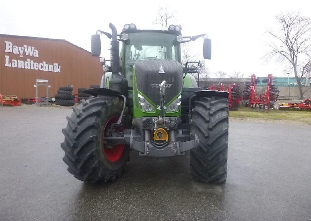 Fendt 828 vario s4 profi plus - Трактор: фото 3 Fendt 828 vario s4 profi plus - Трактор: фото 3
