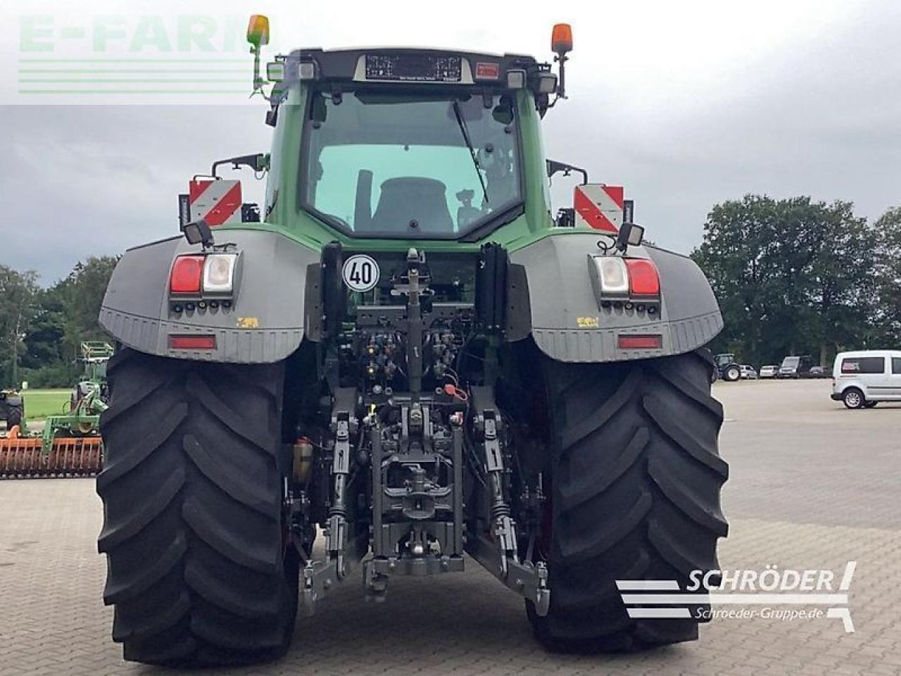 Fendt 828 vario s4 profi plus - Трактор: фото 3 Fendt 828 vario s4 profi plus - Трактор: фото 3