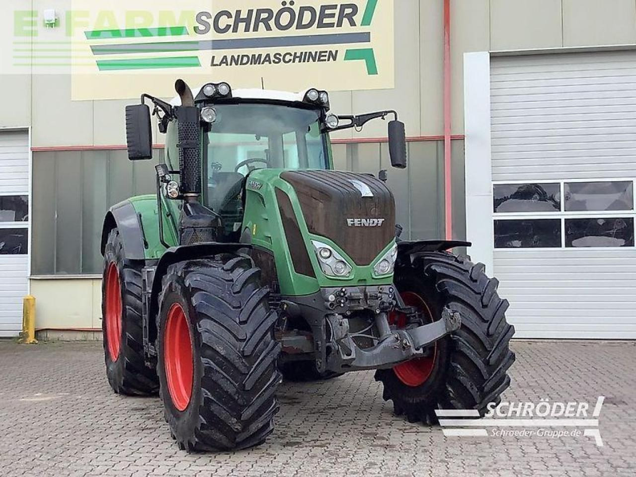 Fendt 828 vario s4 profi plus ProfiPlus - Трактор: фото 1 Fendt 828 vario s4 profi plus ProfiPlus - Трактор: фото 1