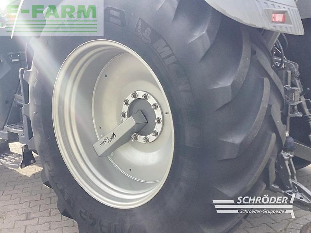 Трактор Fendt 828 vario s4 profi plus ProfiPlus: фото 7 Трактор Fendt 828 vario s4 profi plus ProfiPlus: фото 7