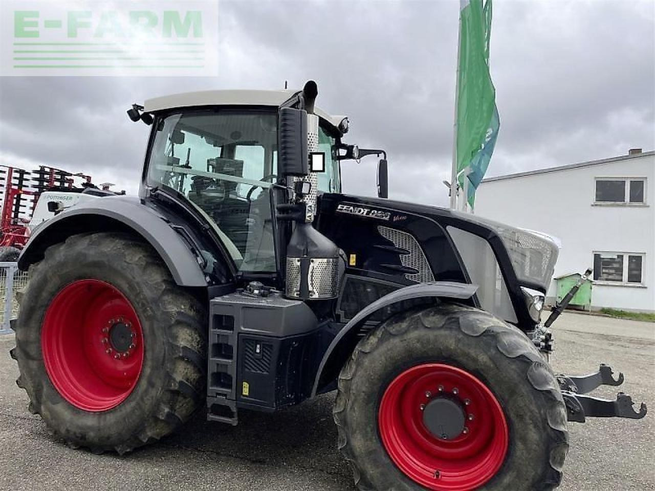 Fendt 828 vario s4 profi plus ProfiPlus - Трактор: фото 4 Fendt 828 vario s4 profi plus ProfiPlus - Трактор: фото 4