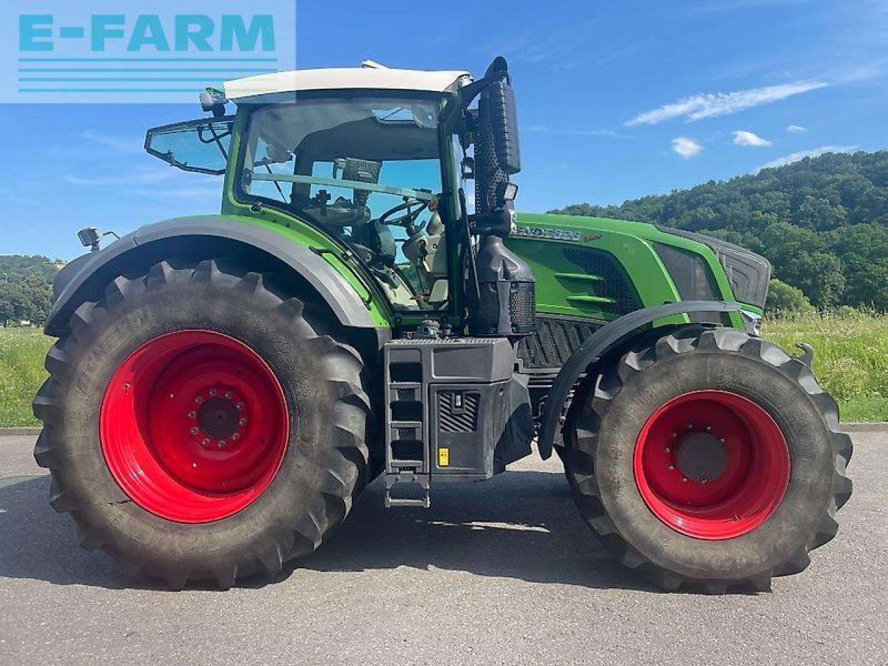 Fendt 828 vario s4 profi plus ProfiPlus - Трактор: фото 3 Fendt 828 vario s4 profi plus ProfiPlus - Трактор: фото 3