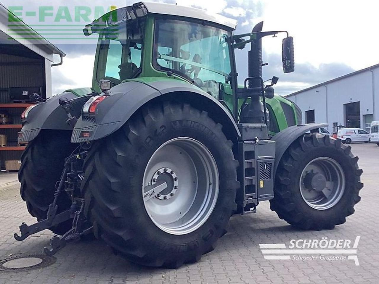 Fendt 828 vario s4 profi plus ProfiPlus - Трактор: фото 3 Fendt 828 vario s4 profi plus ProfiPlus - Трактор: фото 3