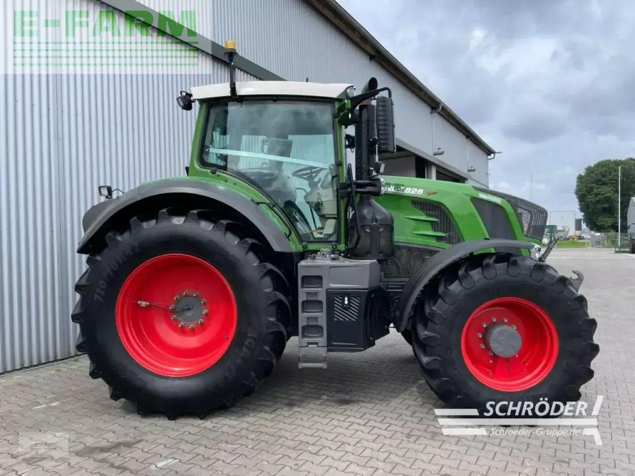 Fendt 828 vario s4 profi plus ProfiPlus - Трактор: фото 2 Fendt 828 vario s4 profi plus ProfiPlus - Трактор: фото 2