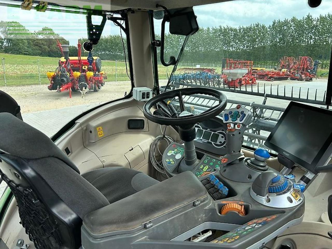 Fendt 828 vario scr - Трактор: фото 3 Fendt 828 vario scr - Трактор: фото 3