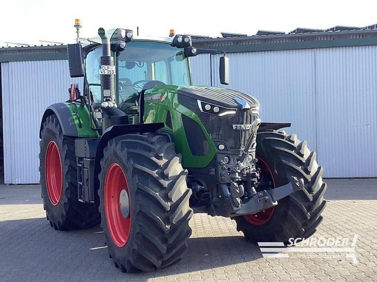 Fendt 933 vario gen7 profi plus ProfiPlus - Трактор: фото 1 Fendt 933 vario gen7 profi plus ProfiPlus - Трактор: фото 1