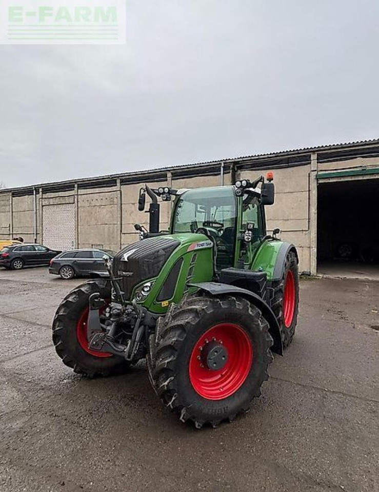 Fendt fendt 724 vario - Трактор: фото 1 Fendt fendt 724 vario - Трактор: фото 1