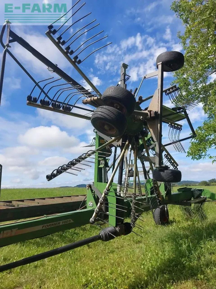Fendt former 1603 - Сеноворошилка: фото 4 Fendt former 1603 - Сеноворошилка: фото 4