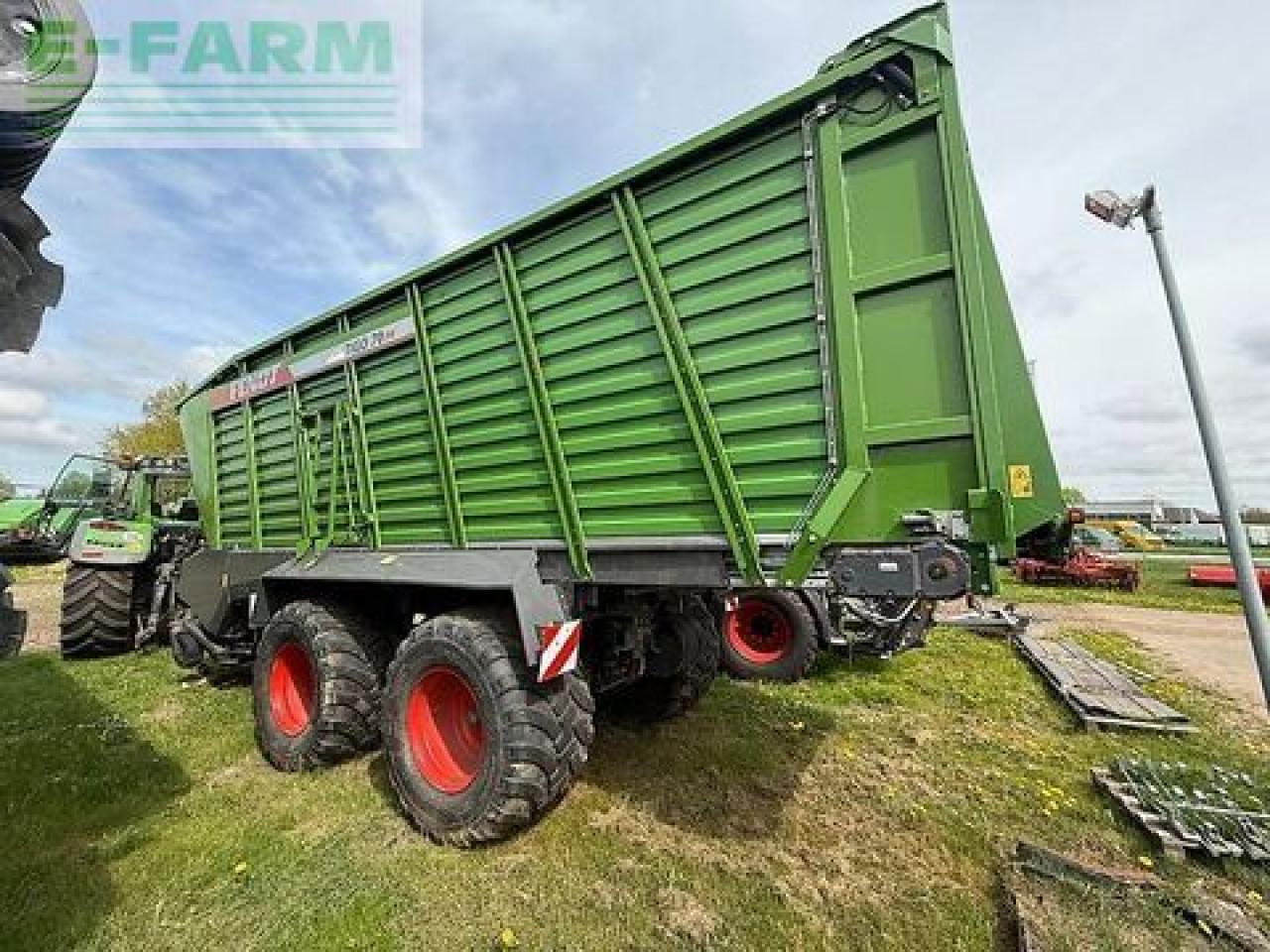 Fendt tigo 70 pr nur 774 fuhren bzw 76 stunden und mit - Сельскохозяйственный прицеп-самосвал: фото 3 Fendt tigo 70 pr nur 774 fuhren bzw 76 stunden und mit - Сельскохозяйственный прицеп-самосвал: фото 3