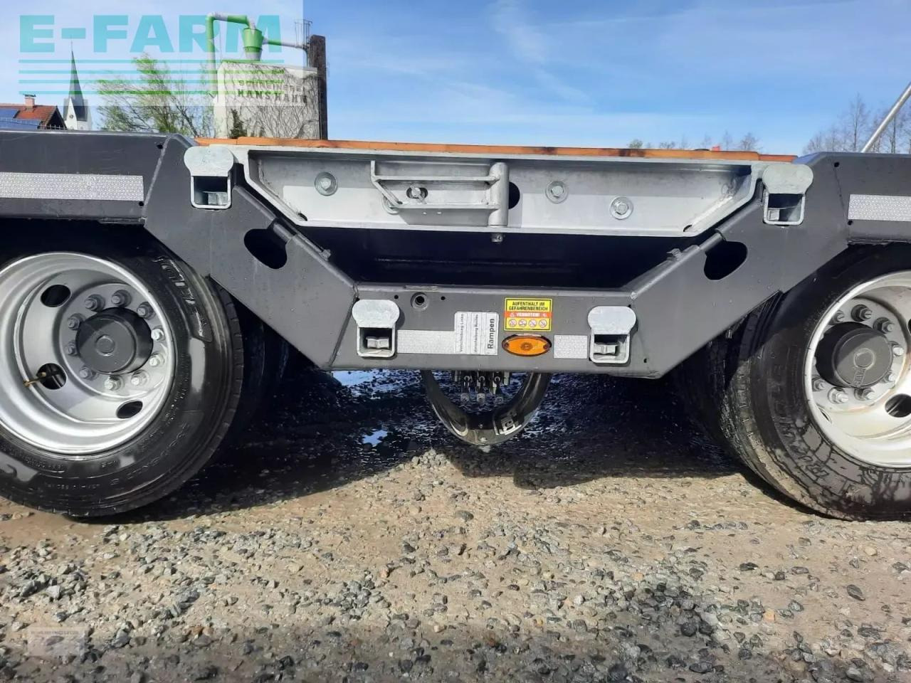 Fliegl dts 300 - Низкорамный прицеп: фото 4 Fliegl dts 300 - Низкорамный прицеп: фото 4