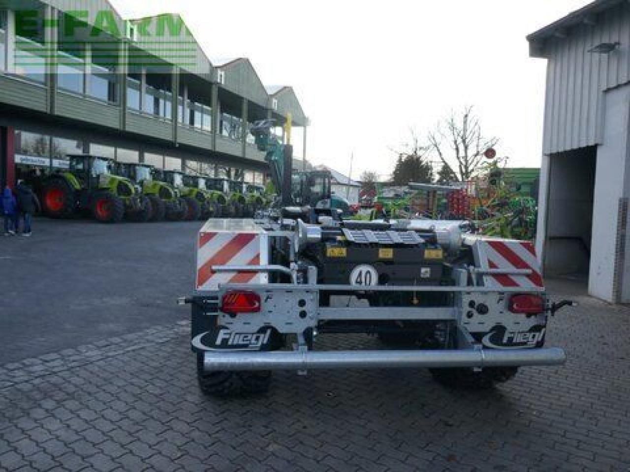 Fliegl hkl 22 - tandem abrollkipper - Прицеп мультилифт/ Бункеровоз: фото 4 Fliegl hkl 22 - tandem abrollkipper - Прицеп мультилифт/ Бункеровоз: фото 4